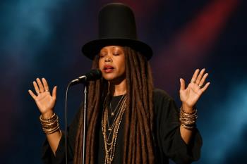 Erykah Badu - Cleveland
