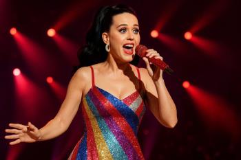 Katy Perry - Santo Domingo