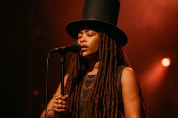 Erykah Badu - Vienna