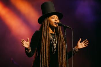 Erykah Badu - Melbourne