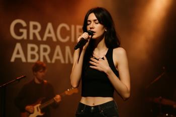 Gracie Abrams - Berlin